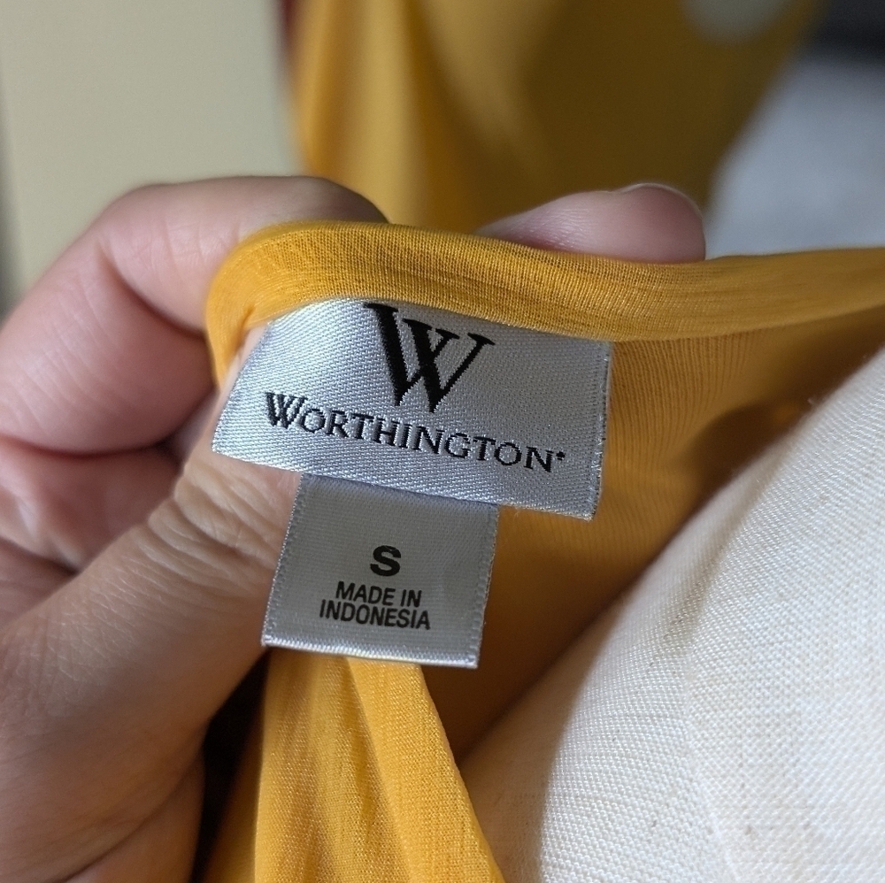 Worthington Women's Size Small Mustard Yellow Swoop Neck Sleeveless Blouse - Picture 7 of 9